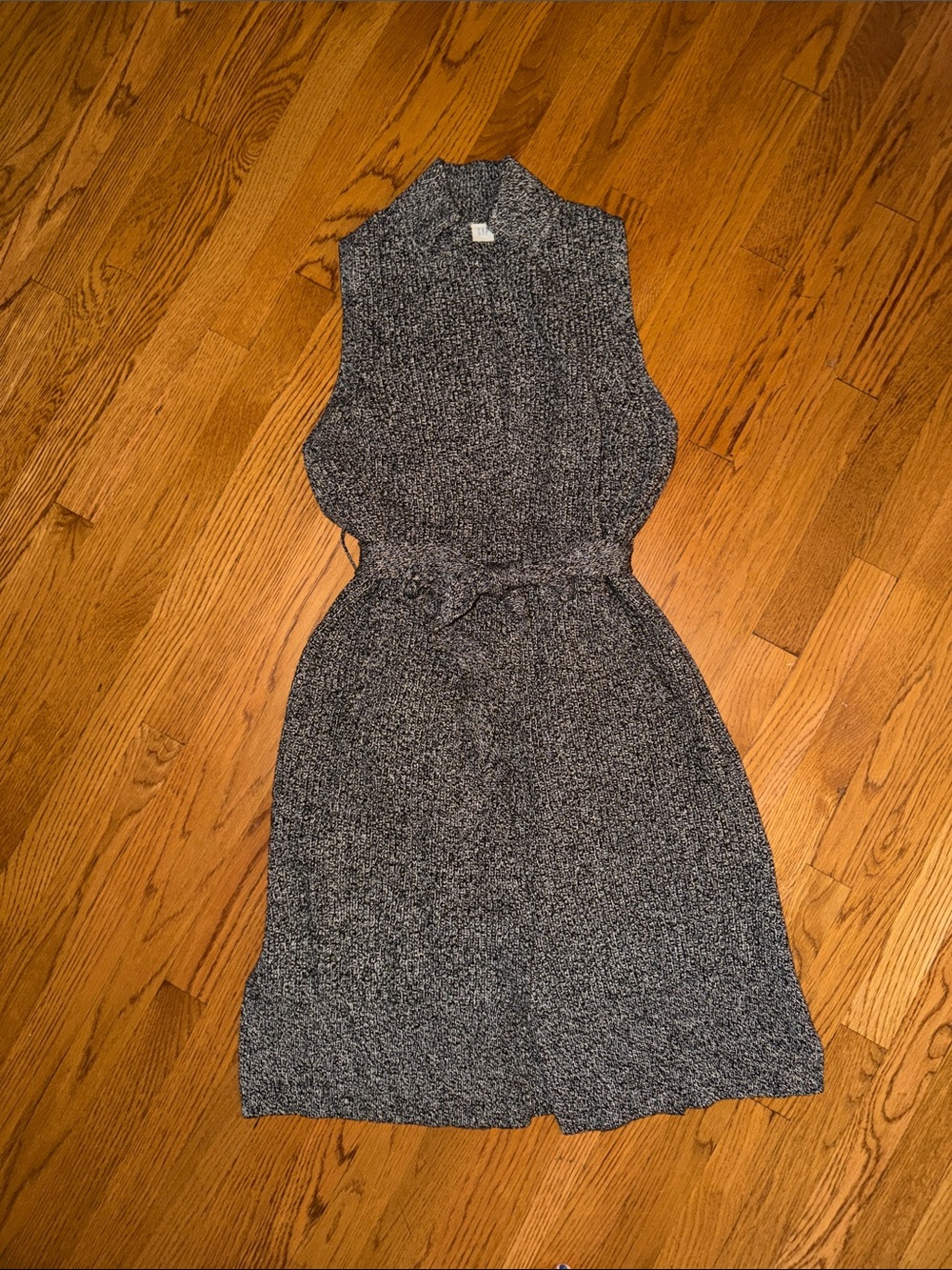 Women's Gap Heathered Black Duster Vest